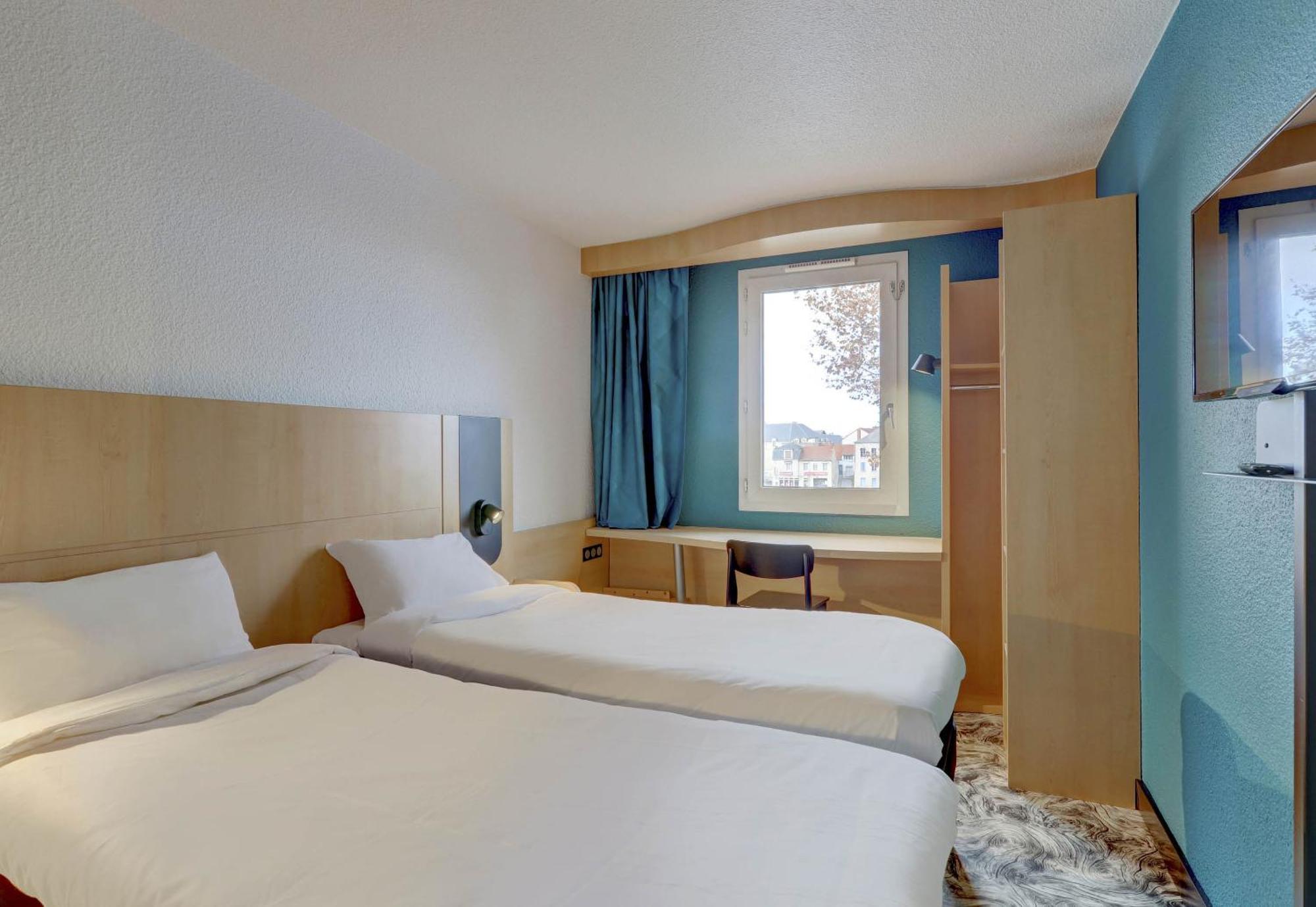 B&B Hotel Montlucon Centre Экстерьер фото